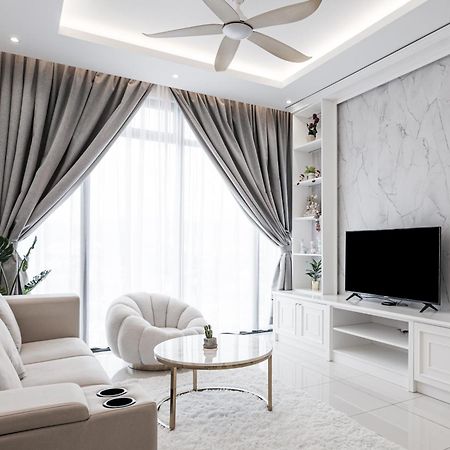 Beacon Executive Suites Джорджтаун Экстерьер фото