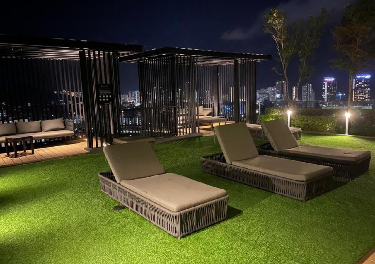 Beacon Executive Suites Джорджтаун Экстерьер фото